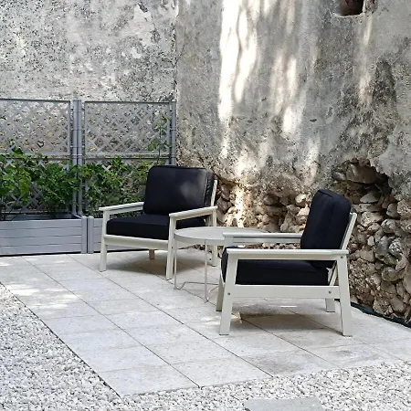 Casa Gallina * Introdacqua