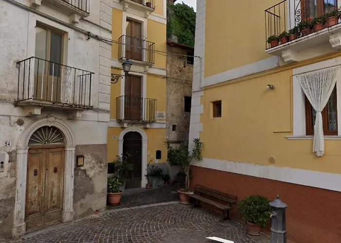 Casa Gallina * Introdacqua